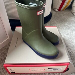 Kids Classic Hunter Boots | Size 2